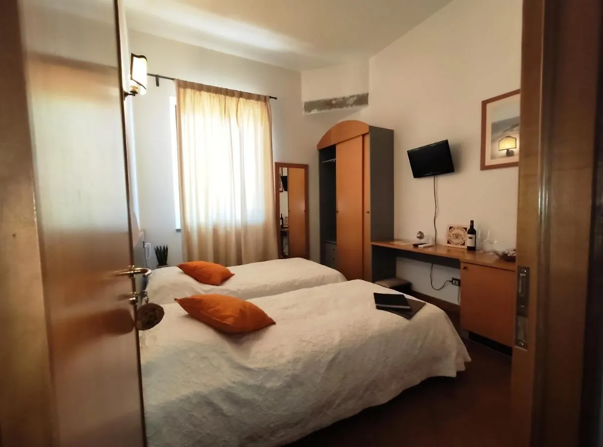Bed & Breakfast Locanda Menabuoi Donoratico Italien